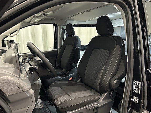 Volkswagen Transporter 6 of 13
