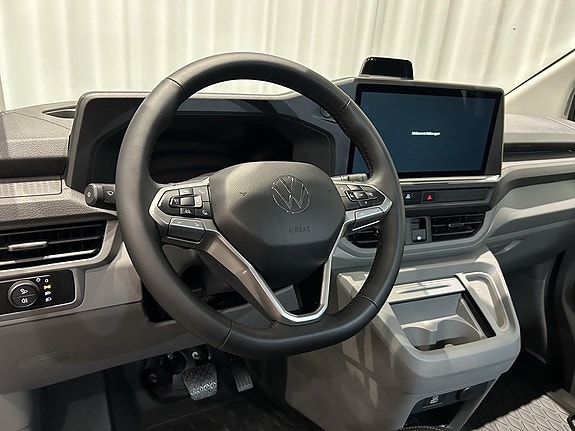 Volkswagen Transporter 9 of 13