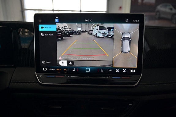 Volkswagen Tiguan 19 of 26