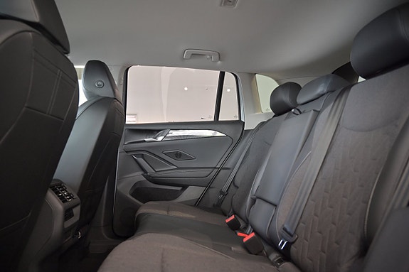 Volkswagen Tiguan 25 of 26