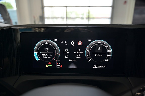 Volkswagen Tiguan 14 of 26