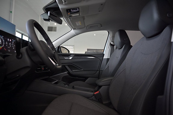 Volkswagen Tiguan 21 of 26