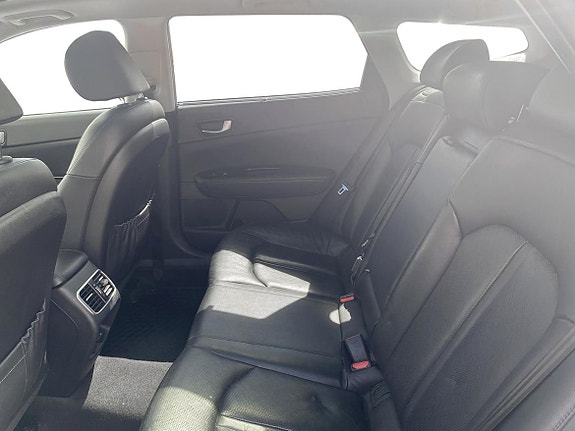 Kia Optima 7 of 14