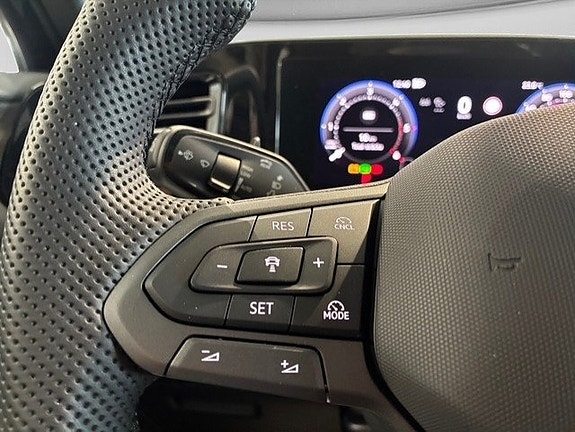 Volkswagen Tiguan 14 of 15