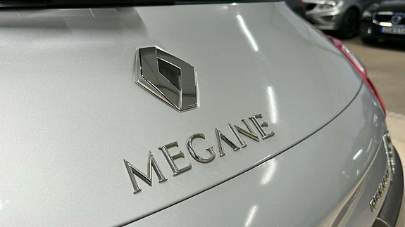 Renault Megane 14 of 15