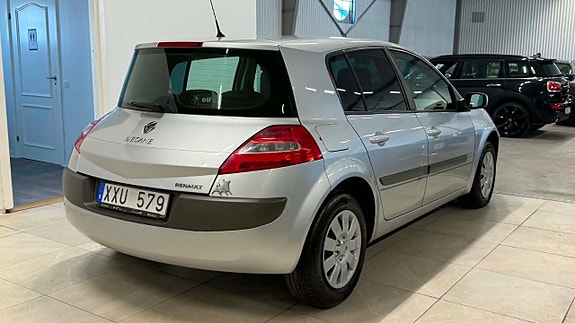Renault Megane 6 of 15