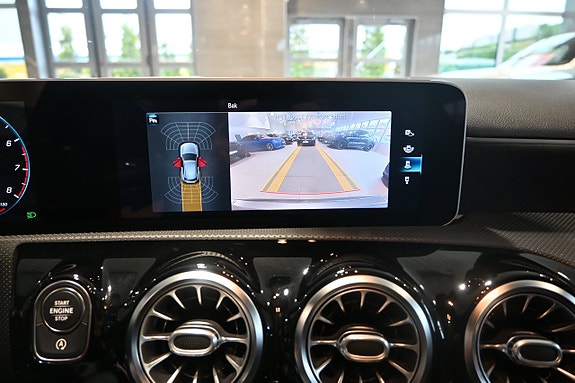 Mercedes-Benz A220 21 of 23