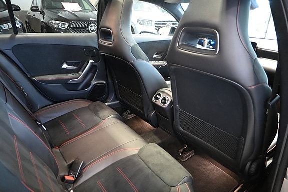 Mercedes-Benz A220 13 of 23