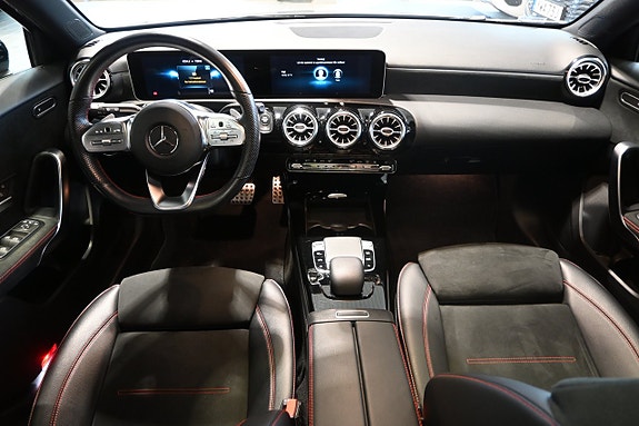 Mercedes-Benz A220 9 of 23