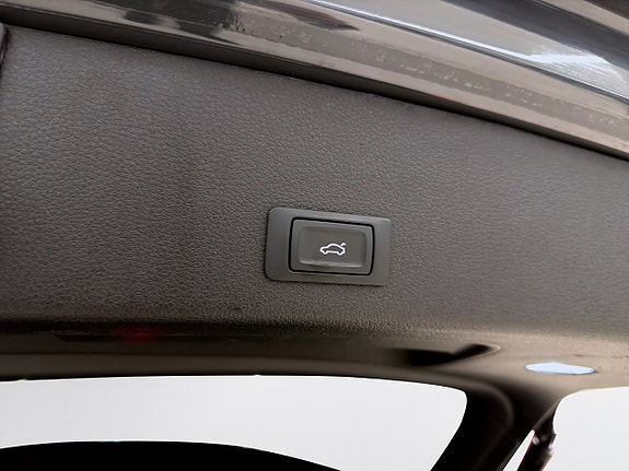 Audi Q8 9 of 18