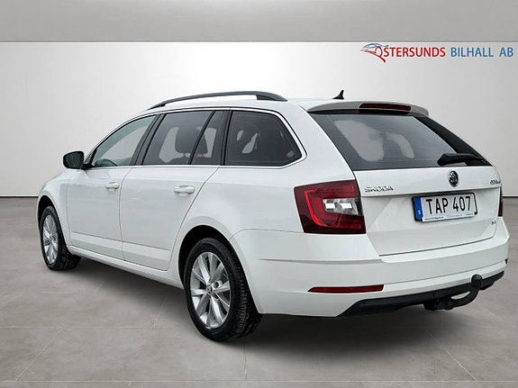 Skoda Octavia 7 of 11