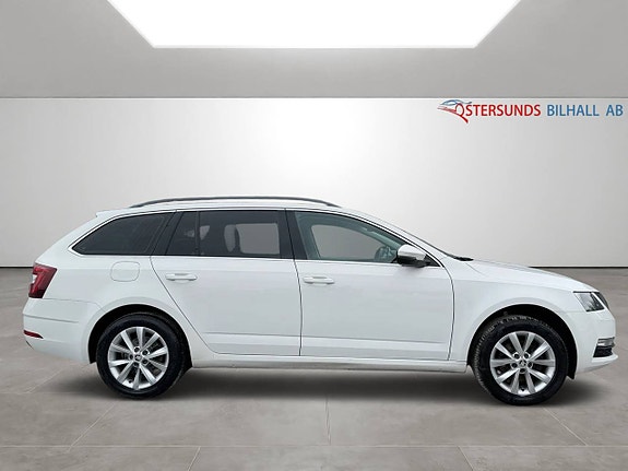 Skoda Octavia 6 of 11