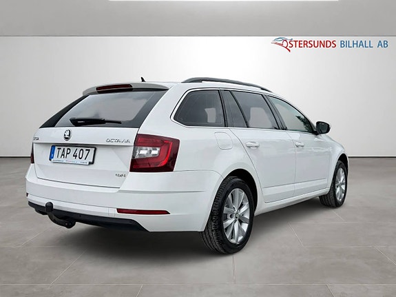 Skoda Octavia 8 of 11