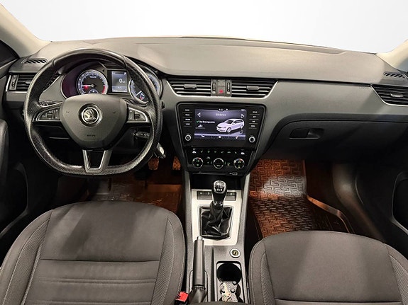 Skoda Octavia 9 of 11