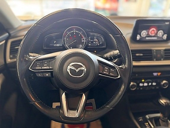 Mazda 3 6 of 17