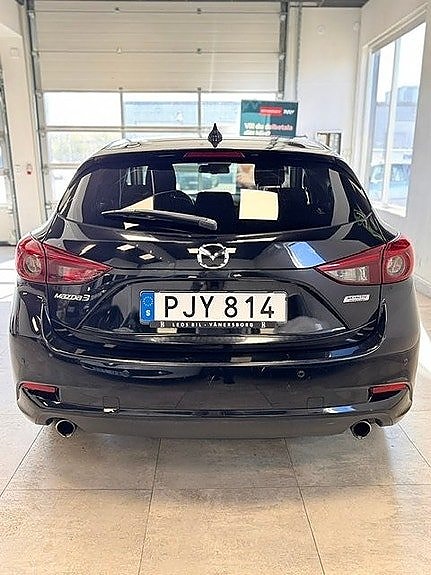 Mazda 3 3 of 17