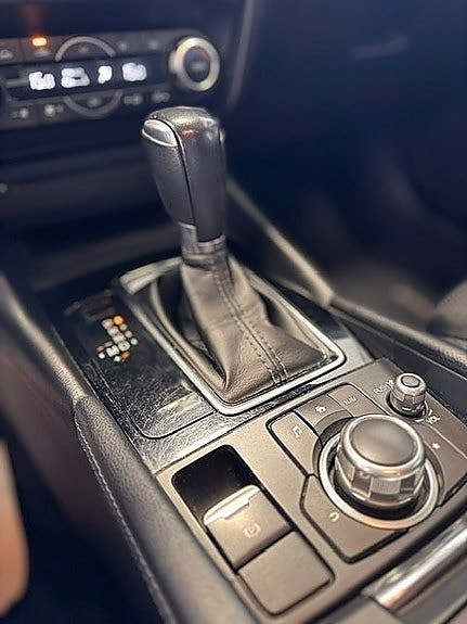 Mazda 3 15 of 17