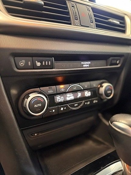 Mazda 3 11 of 17