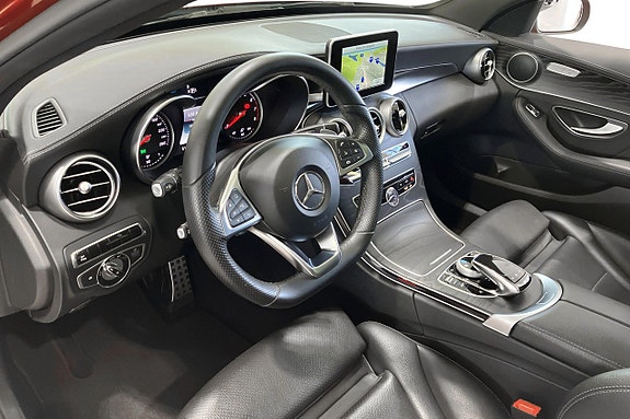 Mercedes-Benz C400 7 of 15