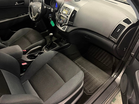 Hyundai i30 5 of 5