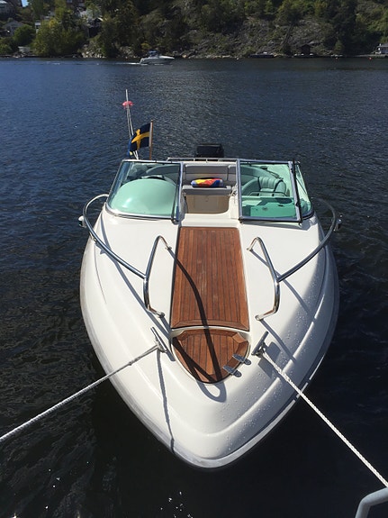 Bella 620 DC 2004 – Mercury 225 hk – Servad - Mycket utrustning ingår 4 of 5