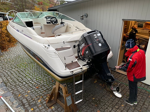 Bella 620 DC 2004 – Mercury 225 hk – Servad - Mycket utrustning ingår 3 of 5