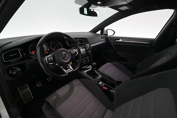 Volkswagen Golf I 11 of 28