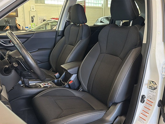 Subaru Forester 19 of 27