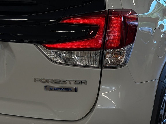 Subaru Forester 14 of 27