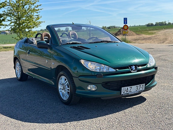 Peugeot 206 CC 2 of 5