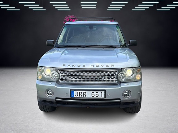 Land Rover Range Rover 2 of 5