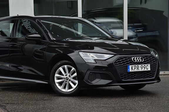 Audi A3 3 of 5