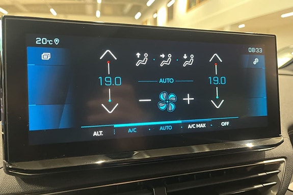 Peugeot 3008 15 of 18