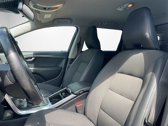 Volvo XC70 9 of 15