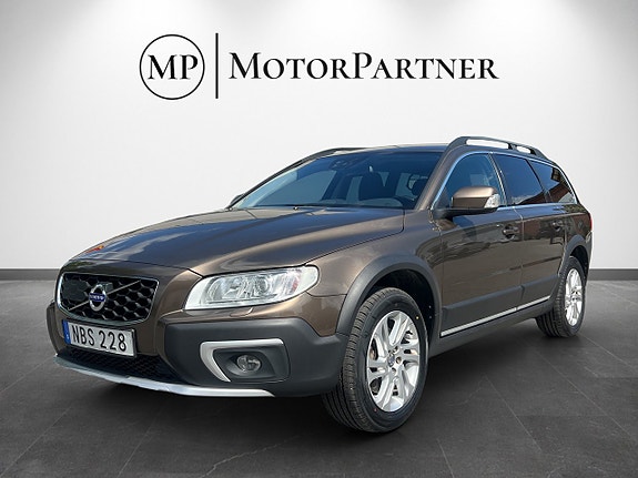 Volvo XC70 3 of 5