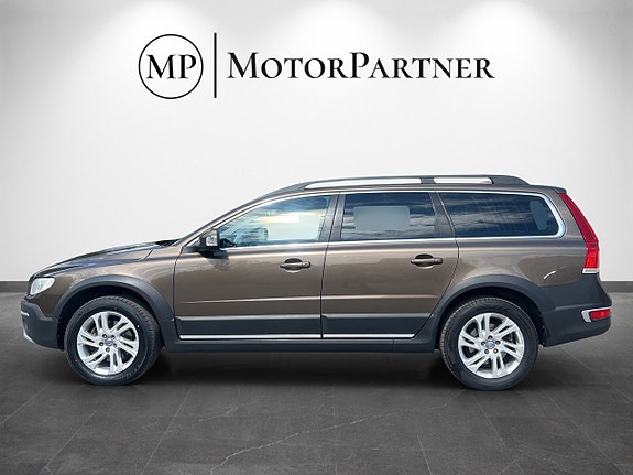 Volvo XC70 4 of 5