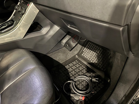 Land Rover Range Rover Evoque 18 of 20