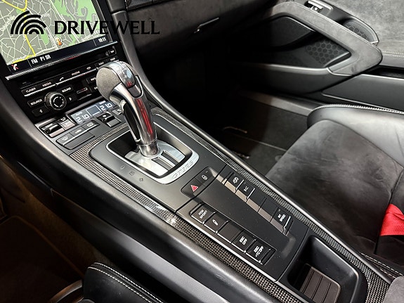 Porsche 911 13 of 28