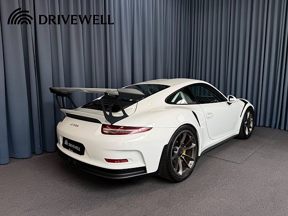 Porsche 911 3 of 5