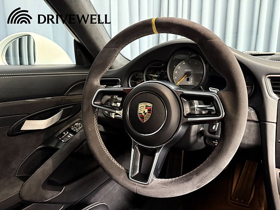 Porsche 911 9 of 28