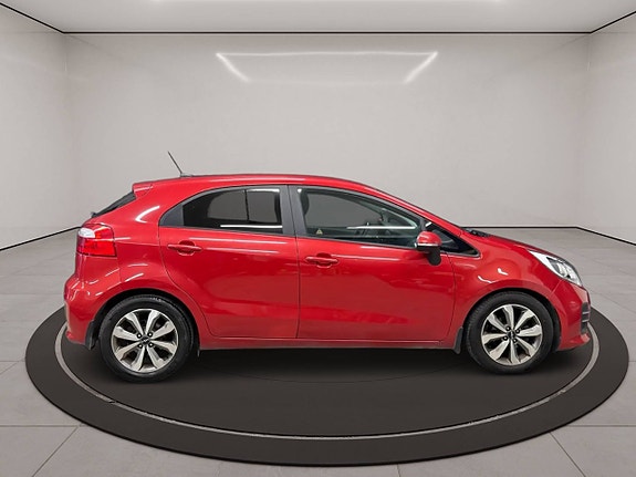 Kia Rio 22 of 25