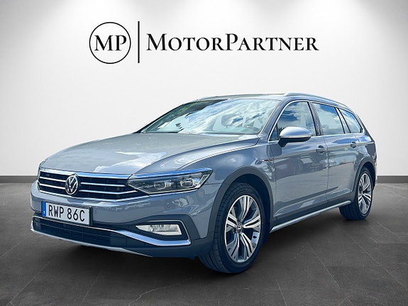 Volkswagen Passat Alltrack 4 of 5