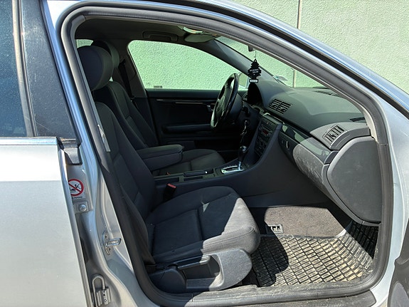 Audi A4 5 of 6