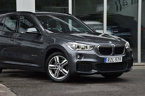 BMW X1 3 of 5