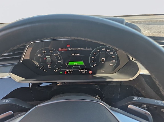 Audi Q8 8 of 9
