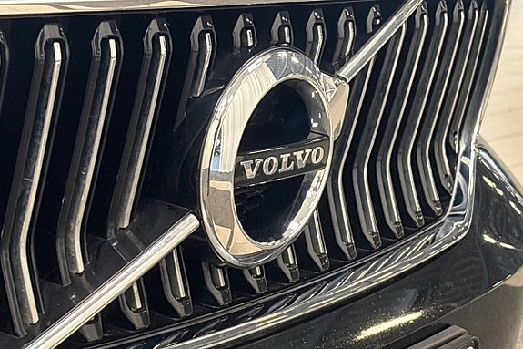 Volvo XC40 23 of 26