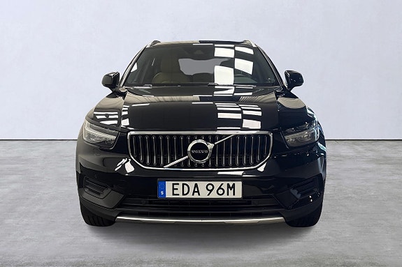 Volvo XC40 7 of 26