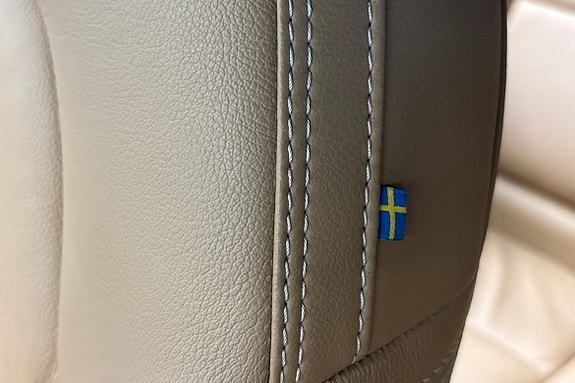 Volvo XC40 15 of 26