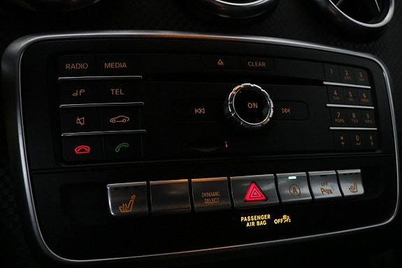 Mercedes-Benz A200 d 23 of 28