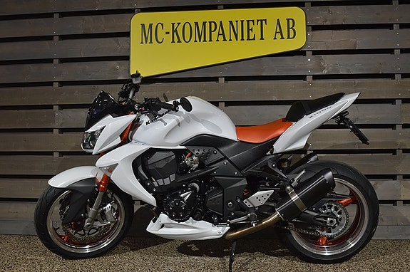 Kawasaki Z1000 #1860 mil. 4 of 5